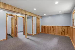 915 W Marshall St, Rice Lake, WI 54868 - Photo 14