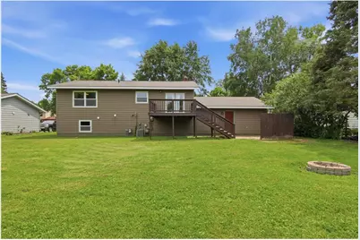 915 W Marshall Street, Rice Lake, WI 54868 - Photo 32