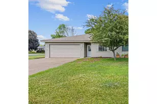 225 Helen St, Roberts, WI 54023 - Photo 1