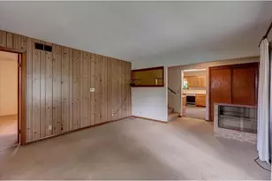 2216 3rd St, Menomonie, WI 54751 - Photo 18