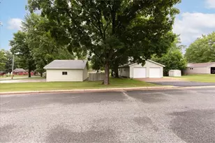 2216 3rd St, Menomonie, WI 54751 - Photo 56