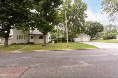 2216 3rd Street, Menomonie, WI 54751 - Photo 46