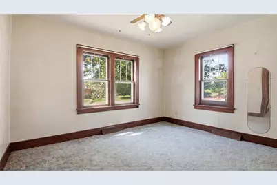 427 E River Avenue, Barron, WI 54812 - Photo 14