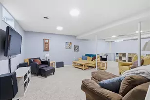 67 W Wood Rdg Dr, River Falls, WI 54022 - Photo 22