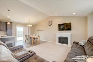 1004 Wyoming St, Roberts, WI 54023 - Photo 12