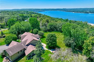 294 Salishan Dr, Troy Township, WI 54016 - Photo 34
