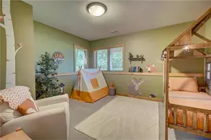 294 Salishan Dr, Troy Township, WI 54016 - Photo 18