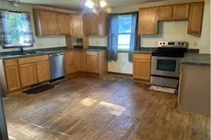 310 S 2nd St, Cameron, WI 54822 - Photo 6