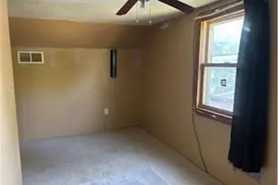 310 S 2nd St, Cameron, WI 54822 - Photo 10