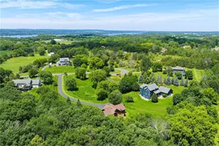 365 English Ct Dr, Troy Township, WI 54016 - Photo 44