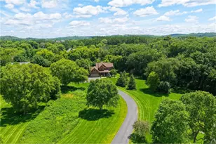 365 English Ct Dr, Troy Township, WI 54016 - Photo 40