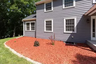1319 Oakwood Ave, Menomonie, WI 54751 - Photo 38