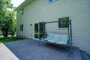 512 19th St, Menomonie, WI 54751 - Photo 40