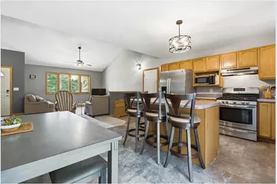 512 19th Street, Menomonie, WI 54751 - Photo 8