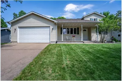 512 19th Street, Menomonie, WI 54751 - Photo 1