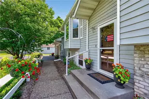 N7992 988th St, River Falls Township, WI 54022 - Photo 6