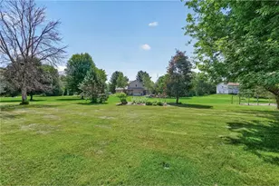 N7992 988th St, River Falls Township, WI 54022 - Photo 52