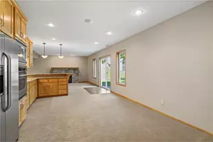 701 Heron Circle, Oakdale, MN 55128 - Photo 32