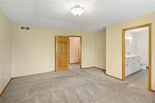 701 Heron Circle, Oakdale, MN 55128 - Photo 22
