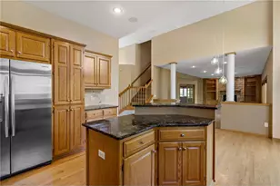 701 Heron Circle, Oakdale, MN 55128 - Photo 10