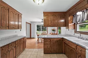 843 Yellowstone Trail, Hudson, WI 54016 - Photo 6