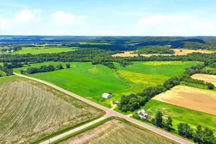 N1405 County Rd Z, Eau Galle, WI 54737 - Photo 20
