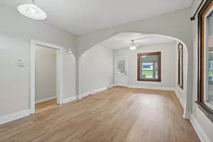 146 W Winter Ave, Elmwood, WI 54740 - Photo 4