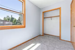 979 Victoria St, Saint Paul, MN 55103 - Photo 14