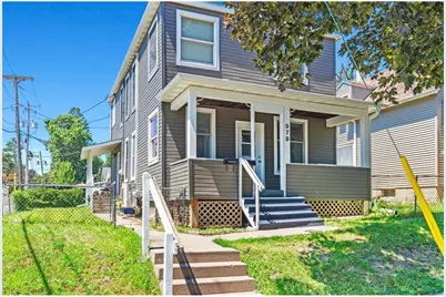 979 Victoria Street, Saint Paul, MN 55103 - Photo 2