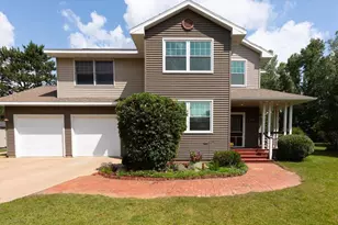 1015 Prairie Cir, Menomonie, WI 54751 - Photo 12