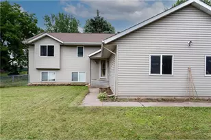 1010 Hampshire St, Prescott, WI 54021 - Photo 2