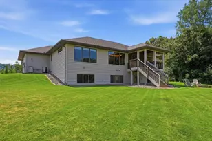 148 Medinah Circle, Lake City, MN 55041 - Photo 30
