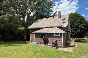 603 Oak St, Frederic, WI 54837 - Photo 6