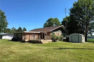 E910 Cedar Rd, Eau Claire, WI 54701 - Photo 6