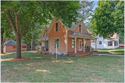 1221 10th Street, Menomonie, WI 54751 - Photo 4