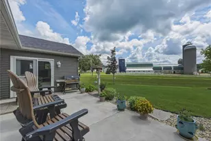3588 Newcastle Dr, River Falls, WI 54022 - Photo 26