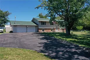 5276 392nd St, North Branch, MN 55056 - Photo 2