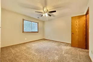 18462 Creeks Bend Dr, Minnetonka, MN 55345 - Photo 18