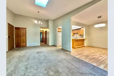 18462 Creeks Bend Drive #14, Minnetonka, MN 55345 - Photo 10
