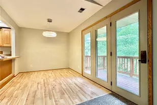 18462 Creeks Bend Dr, Minnetonka, MN 55345 - Photo 14
