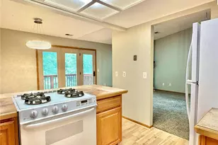 18462 Creeks Bend Dr, Minnetonka, MN 55345 - Photo 14