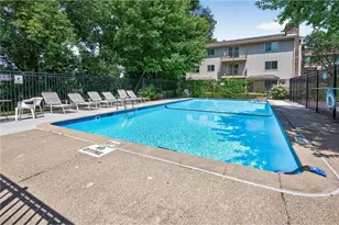 2150 Ridge Dr, Minneapolis, MN 55416 - Photo 28