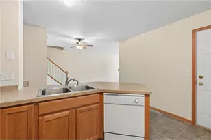 3560 Sterling Heights Dr, River Falls, WI 54022 - Photo 10