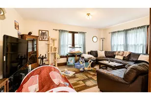 624 Main St, Plum City, WI 54761 - Photo 6