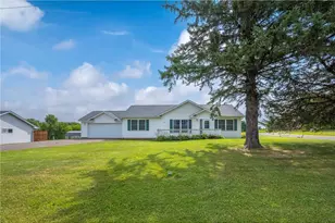 340 Prentice St, Clayton, WI 54004 - Photo 2