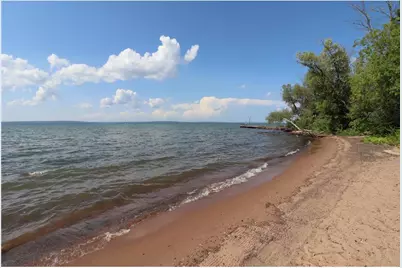 2729 Lake Shore Drive #4, Ashland, WI 54806 - Photo 6