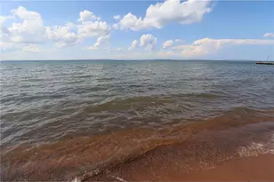 2729 Lake Shore Dr, Ashland, WI 54806 - Photo 8