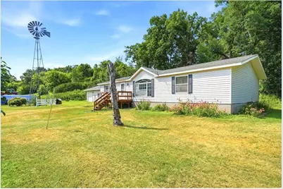 1041 220th Avenue, Star Prairie Township, WI 54017 - Photo 20