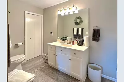 2352 Oakridge Circle, Hudson, WI 54016 - Photo 18