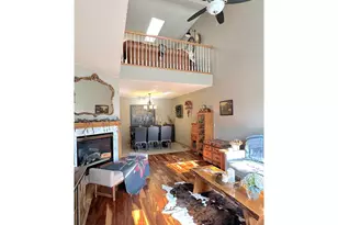 2352 Oakridge Cir, Hudson, WI 54016 - Photo 4